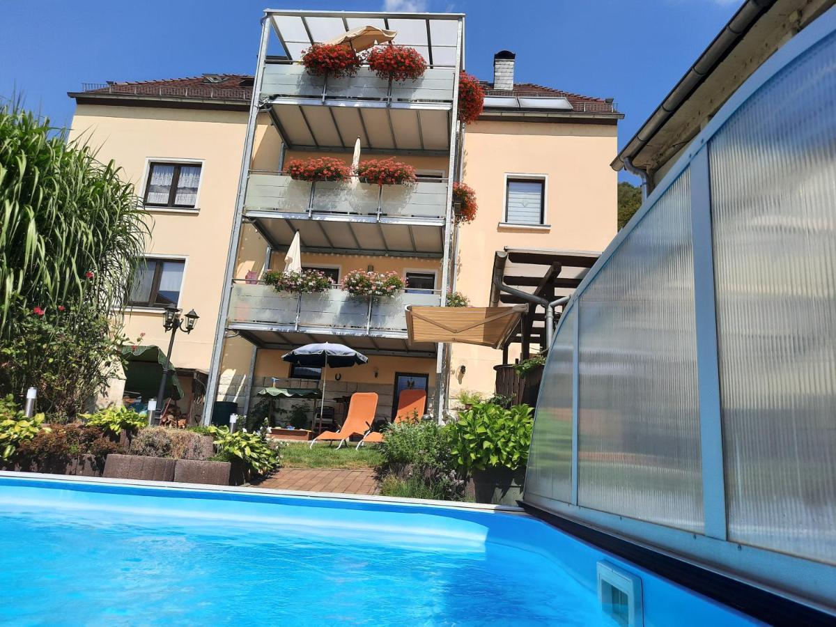 Ferienhaus und Ferienwohnung Büttner Rathmannsdorf Exterior foto