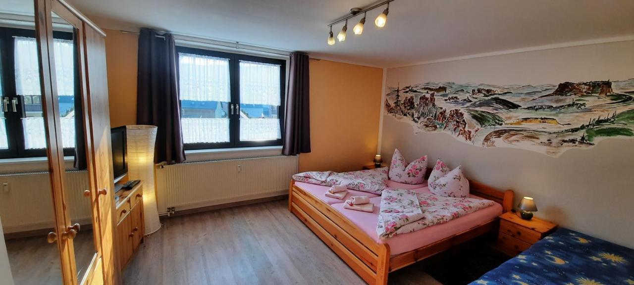 Ferienhaus und Ferienwohnung Büttner Rathmannsdorf Exterior foto